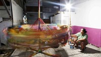 Program ini bila dapat diintegrasikan dengan kearifan lokal masyarakat, kondisi geografis dan mata pencaharian penduduk setempat maka akan membantu masyarakat di kampung nelayan untuk memperoleh pemukiman yang layak.