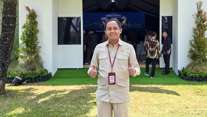 Menteri Kehutanan Raja Juli Antoni saat mengikuti retreat kabinet di Magelang