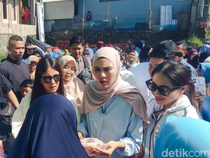 Blusukan Tanpa Suami, Syahnaz dan Nagita Borong Rangining di Lembang