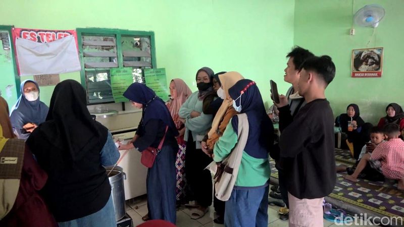 Nikmatnya Bakso Kapok Ambil Sepuasnya