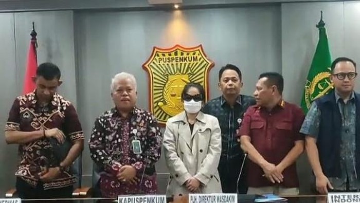 Selebgram Palembang Alnaura.