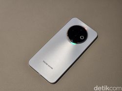 Unboxing Tecno Spark 30C, HP Sejutaan Tahan Banting