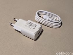 Unboxing Tecno Spark 30C, HP Sejutaan Tahan Banting