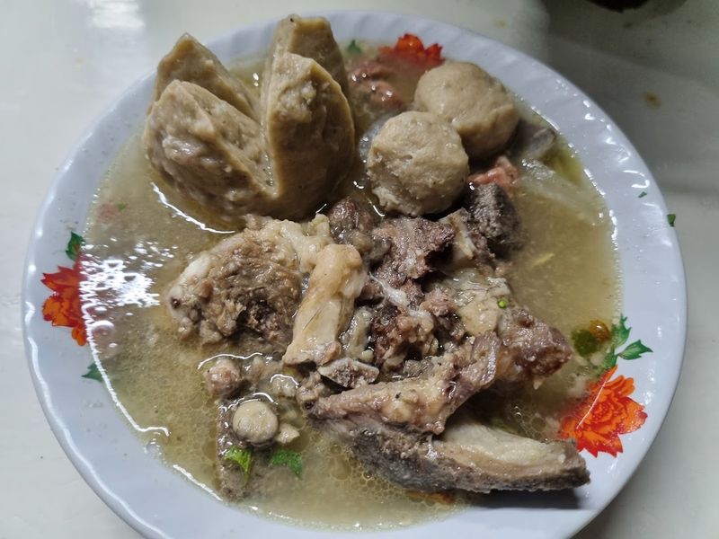 5 Bakso Khas Jawa Ini Dijajakan 'Nyempil' di Gang Sempit