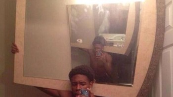 Selfie format baru nih. Foto: (Brightside).