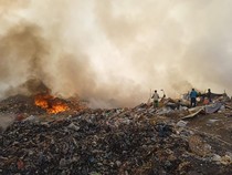 TPA Bengkala Buleleng Terbakar Akibat Cuaca Panas-Angin Kencang