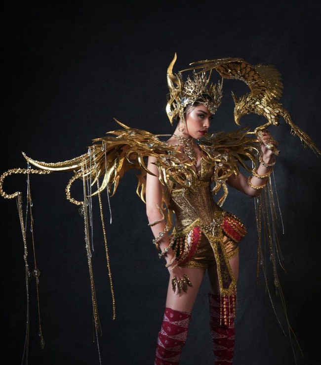 ‘Malaikat Penjaga’ itu digambarkan sebagai seorang pahlawan yang menginspirasi dan memberi semangat untuk orang- orang di sekitarnya. Foto: Instagram/@missuniverseindonesia2024