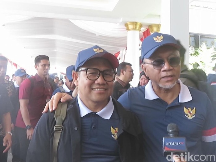 Menko Bidang Pemberdayaan Masyarakat Muhaimin Iskandar dan Menko Bidang Pangan Zulkifli Hasan saat ditemui di Concordia Lounge Terminal A Bandara Internasional Adisucipto Yogyakarta, Minggu (27/10/2024).