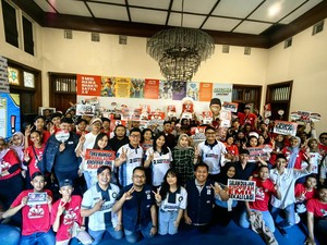 Jelang Sumpah Pemuda, Ratusan Pemilih Pemula Dukung Khofifah-Emil