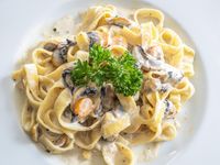 Bahan-bahan untuk membuat saus jamur creamy