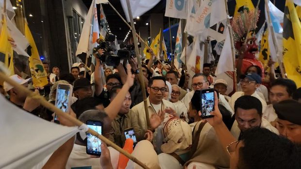 RK tiba di arena debat (Devi/detikcom)