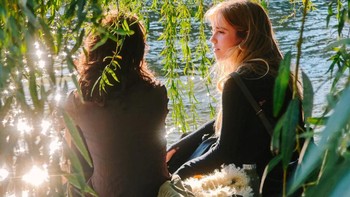 Foto ini menunjukkan sampel dari kamera utama dengan aperture f/1.44 dan panjang fokus 35mm, kamera telefoto dengan aperture f/2.0 dan panjang fokus 60mm, dan kamera telefoto periskop 5x dengan aperture f/2.5 dan panjang fokus 120mm. Foto: Xiaomi