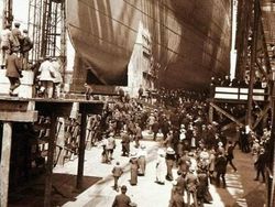 10 Foto Bersejarah yang Bikin Berasa Lagi Time Traveling