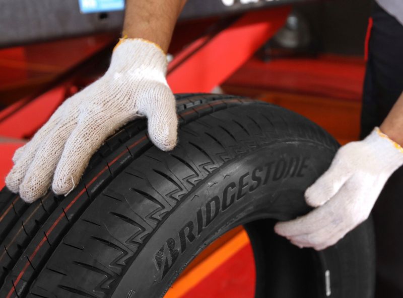 ADV_BRIDGESTONE