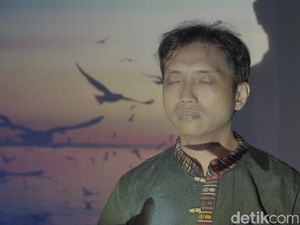 Agustinus Wibowo, Menjelajahi Pikiran Lewat Tulisan