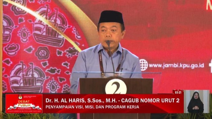 Al Haris paparkan 12 program baru di Debat Pilgub Jambi 2024.