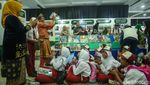 Antusias Anak-anak SD Ikut Pameran Bulan Bahasa dan Sastra
