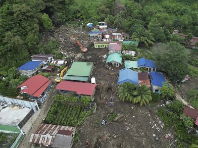 Badai Trami Picu Longsor di Filipina
