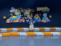 Barcode Gokart Gandeng Seniman Muklay, Suasana Jadi Nyeni Abis