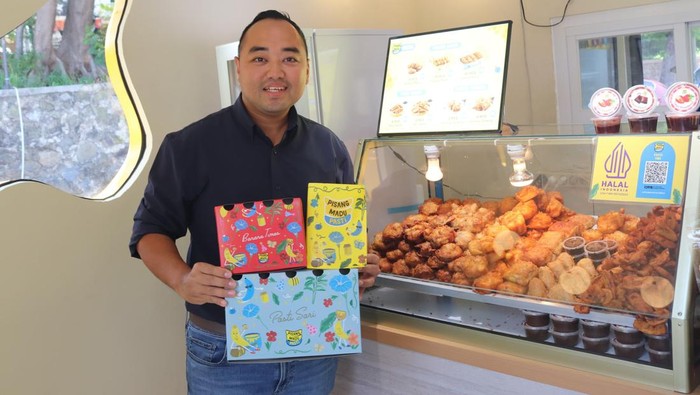 Berawal dari Gerobakan, Usaha Pisang Goreng Ini Kini Punya 40 Cabang.