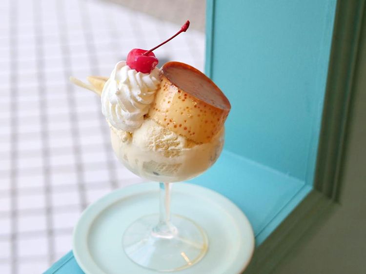 Bikin Ngiler! Kafe Ini Punya Retro Pudding hingga Toast Menarik