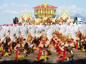 Mengenal Lebih Dekat Omprog, Ciri Khas Tari Gandrung Banyuwangi