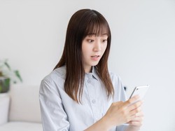 Terbiasa Chat Online, Gen Z Alami Kecemasan saat Terima Panggilan Telepon