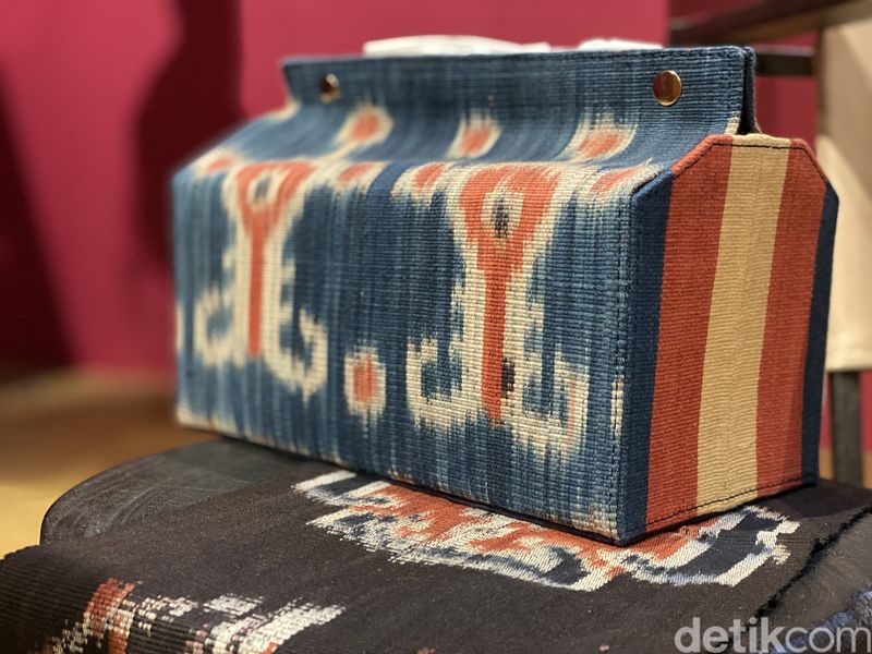 Interior Tenun Sumba