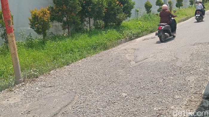 Jalan Melati, Deli Serdang, rusak