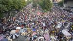 Jelang Diwali, Pasar India Dipadati Pembeli