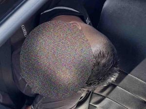 Driver Online Ditemukan Tewas Dalam Mobil di Sanur, Darah Mengalir dari Hidung