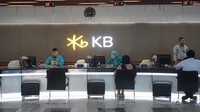 KB Bank Pangkas 662 Pegawai dalam Setahun, Puluhan Kantor Cabang Ditutup