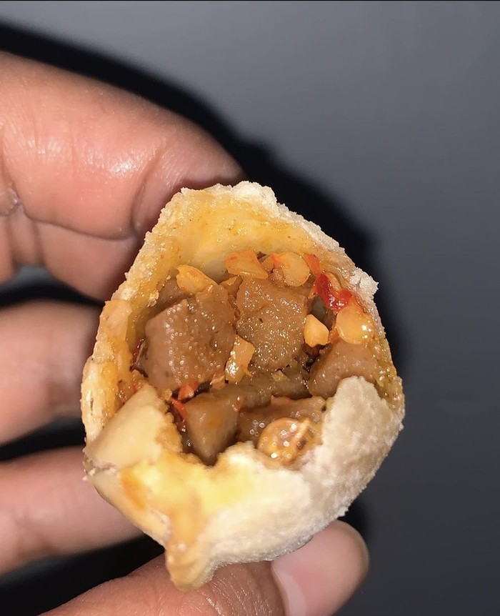 Kenyal Mantap! 20 Cireng Isi Ayam Suwir Ada di Sini