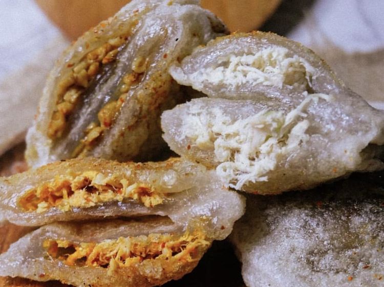 Kenyal Mantap! 20 Cireng Isi Ayam Suwir Ada di Sini