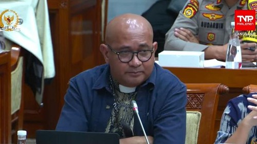 Ketua Harian Jarnas TPPO Romo Chrisanctus Paschalis Saturnus. (Tangkapan layar YouTube DPR RI)