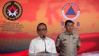 Pratikno menyampaikan Kemenko PMK siap berkoordinasi dengan BNPB untuk menurunkan risiko bencana.   