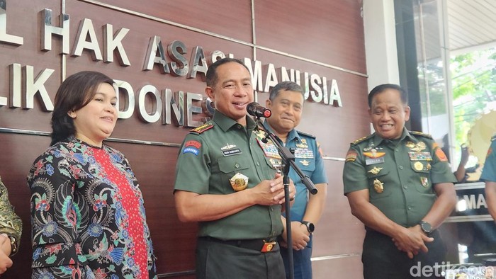 Panglima TNI Jenderal Agus Subiyanto. (Adrial/detikcom)