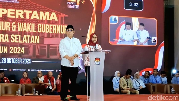 Paslon Cagub Sumsel Eddy Santana Putra-Riezky Aprilia