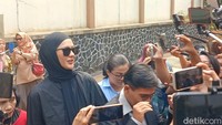 Sebelumnya Paula Verhoeven sudah membuat video klarifikasi soal dugaan adanya pengkhianatan terhadap Baim Wong. Paula membantah itu tuduhan dirinya mengkhianati Baim Wong. Foto: Febri/detikHOT