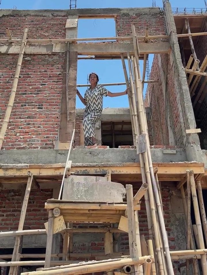 Pembangunan Rumah Bunda Corla Pembangunan Rumah Bunda Corla