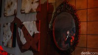 Rumah Hantu Perewangan merupakan sebuah event temporer yang berlangsung dari 19 Oktober 2024 hingga 17 November 2024. Wahana ini menghadirkan pengalaman mendebarkan yang sangat cocok bagi para pengunjung yang ingin memacu adrenalin sekaligus menguji nyali.