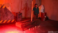 Trans Studio Cibubur tetap mengusung konsep ramah keluarga, elemen horor pada wahana ini juga dibuat tidak terlalu ekstrem agar anak-anak tetap bisa menikmati pengalaman tersebut.