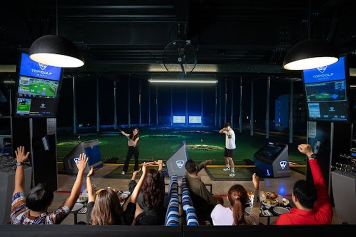 TopGolf