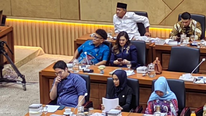 Uya Kuya Tanya Kesiapan Hadapi PHK Massal Sitex, Bos BPJS Ketenagakerjaan Jawab Ini.