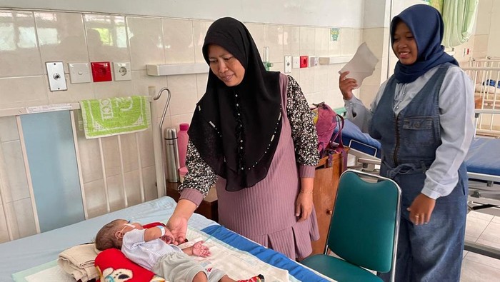 Bayi 3 bulan di Ponorogo lahir tanpa anus saat dirawat di RSUD Harjono