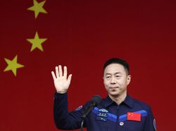 China Bakal Kirim 3 Astronaut ke Stasiun Luar Angkasa Tiangong