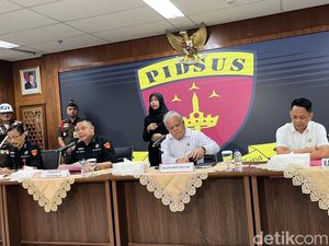 Tom Lembong Tersangka, Kejagung Ungkap Kasus Impor Gula Rugikan Negara Rp 400 M
