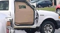 Pintu mobil rusak, kardus pun jadi.