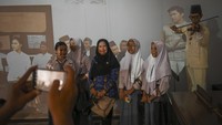 Acara ini diisi dengan berbagai kegiatan edukatif dan hiburan, termasuk pertunjukan seni, serta atraksi budaya yang melibatkan sekitar 700 peserta dari berbagai kalangan. 