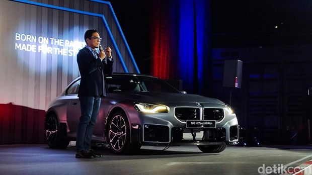 Mobil baru BMW di Indonesia.